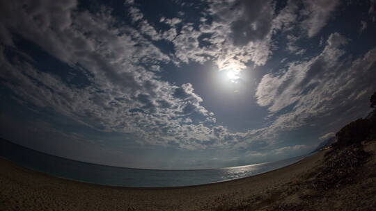 海滩的满月星空延时镜头视频素材模板下载