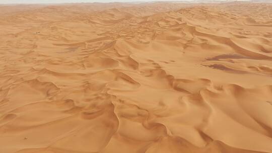 新疆塔克拉玛干沙漠航拍视频素材模板下载