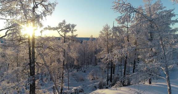 零下40多度的低温航拍大兴安岭冰雪雾凇