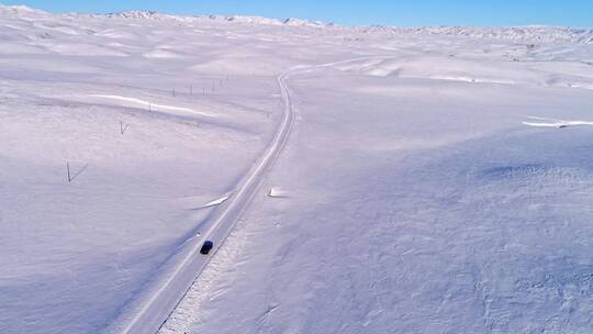 新疆冰封的喀纳斯雪原