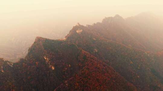 北京秋天司马台长城群山红叶大气航拍