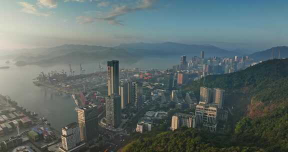 深圳盐田港清晨航拍港口大景