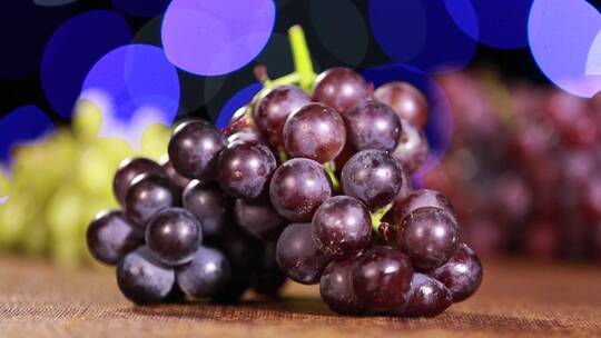 【镜头合集】微距葡萄杆葡萄串 (2)