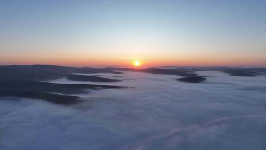 航拍黎明山川云海日出