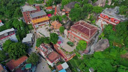 航拍厦门白鹿洞寺