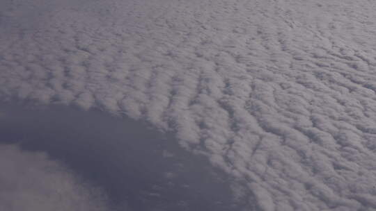 万米高空地球平流层云海