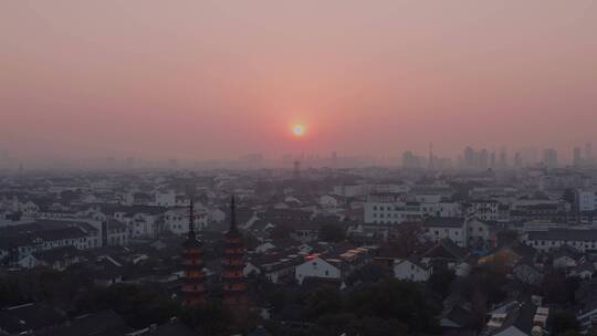 双塔寺航拍004(双塔寺日落环绕)