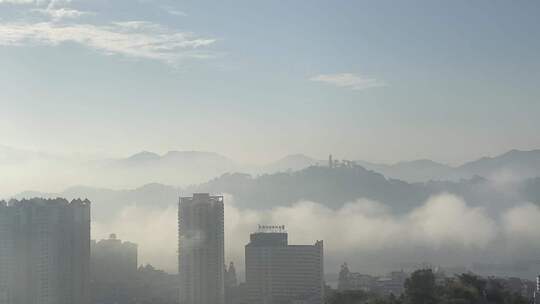 梧州白云山脚下日出云海延迟拍摄美景