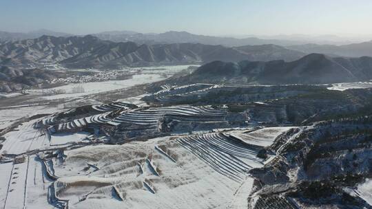 乡村雪景航拍 北方农村  土地