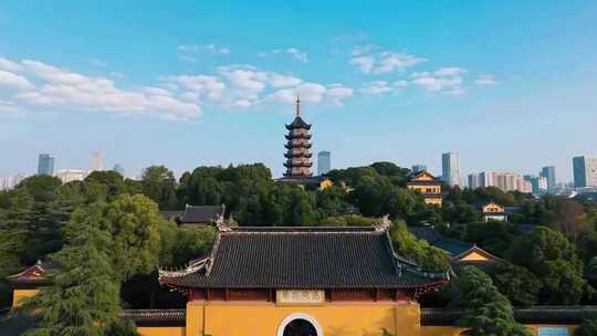 南京古塔古建筑与现代建筑同框