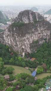 竖版航拍广西桂林旅游城市风景山水