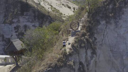 4K巴厘岛海岛佩妮达岛海浪航拍风光视频素材模板下载