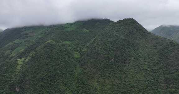 怒江峡谷高黎贡山航拍