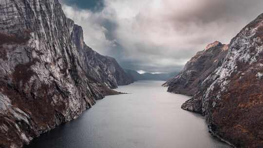 延时拍摄海峡