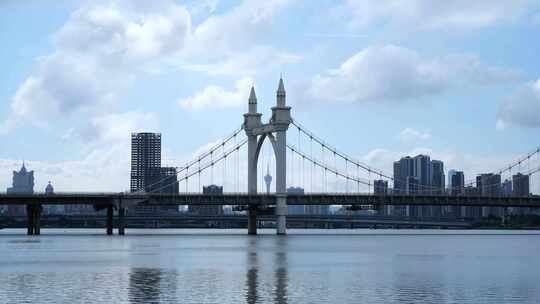 珠海白石桥延时城市建筑风光阴天转晴天视频素材模板下载