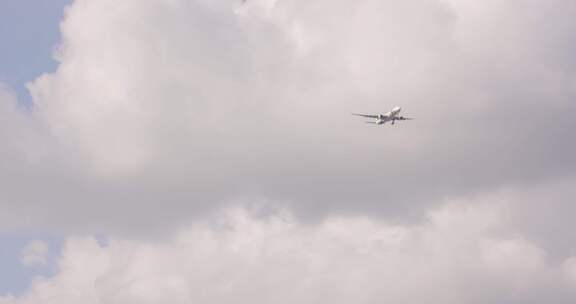 飞机飞行天空客机