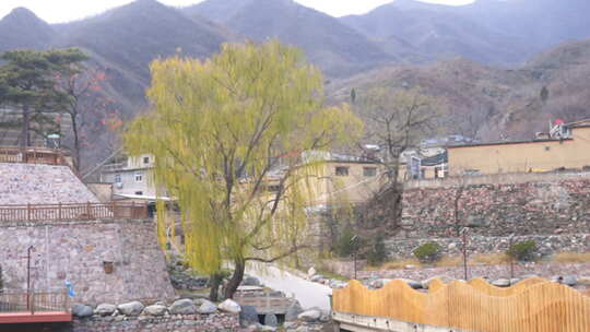 风景 沿途 高速公路 大山 秋天