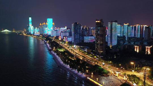 武汉长江江滩城市天际线夜景高楼航拍风光