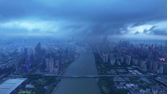 广州局部下雨航拍