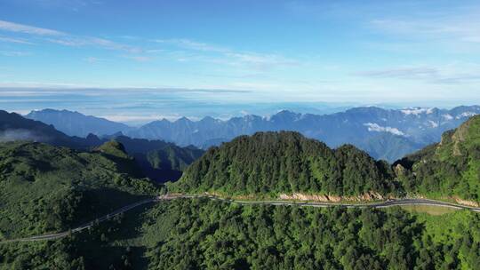 航拍湖北神农架5A景区