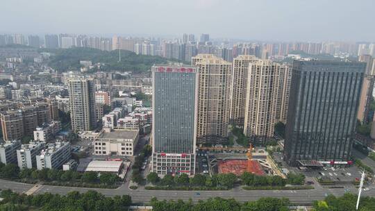 航拍湖北宜昌沿江大道CBD高楼建筑视频素材模板下载