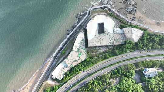 厦门环岛南路俯拍白石炮台遗址烂尾楼海岸线