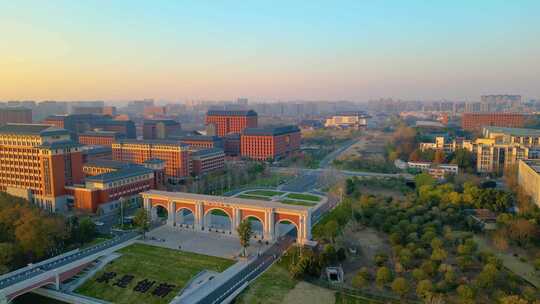 杭州浙江大学紫金港校区校门风景视频素材