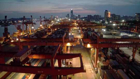 货运码头港口高清夜景航拍