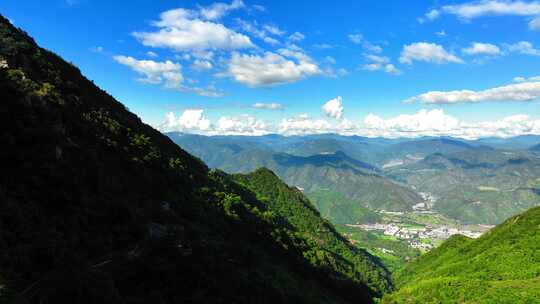 茶山 山川 云海 云南原始森林 大好河山