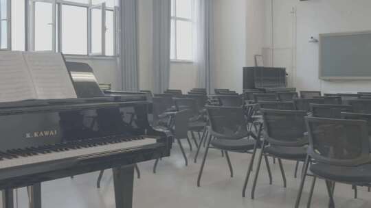 教室空镜钢琴视频素材模板下载
