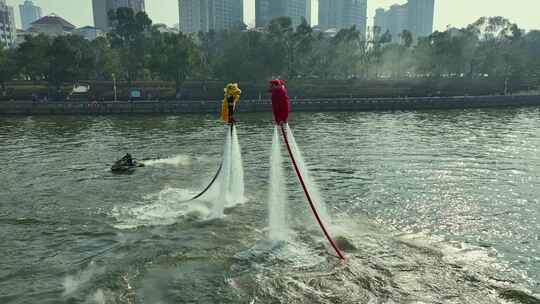 水上飞人舞狮表演航拍素材视频素材模板下载