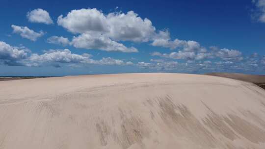 杰里科阿科阿拉塞阿拉巴西。著名旅游目的地的夏季海滩风景优美。视频素材模板下载