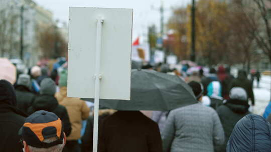 抗议城市人民