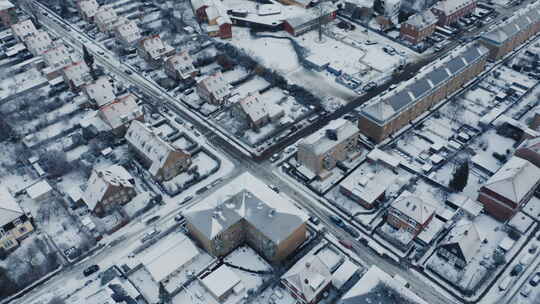 冰雪覆盖的哥本哈根城市景观