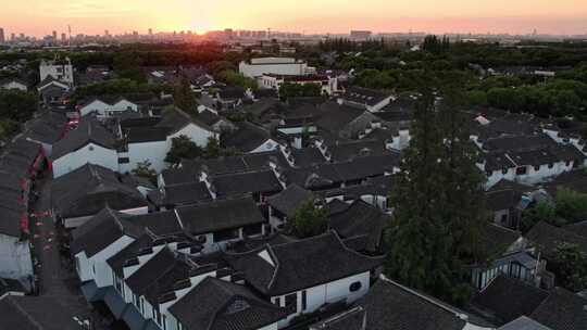 苏州同里古镇晚霞夜景航拍