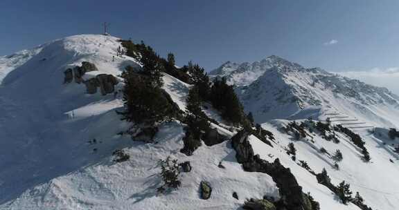 阿尔卑斯山冷山山顶雪冰旅游运动生态旅游山脉山峰悬崖岩石山脊