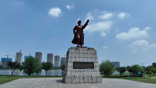4K航拍鄂州葛店士吴兆麟将领雕塑视频素材模板下载