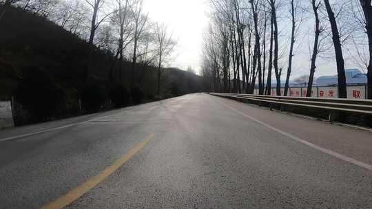 公路 车辆 行驶 移动 道路 自然风景