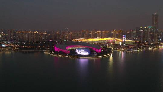 苏州金融中心金鸡湖夜景灯光秀视频素材模板下载