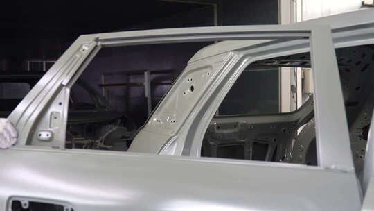 汽车车架工厂内特写