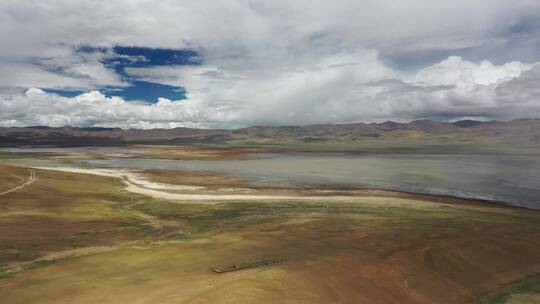 西藏山南哲古湖哲古草原湿地自然风光视频素材模板下载