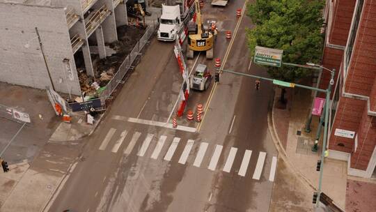航拍城市道路施工视频素材模板下载