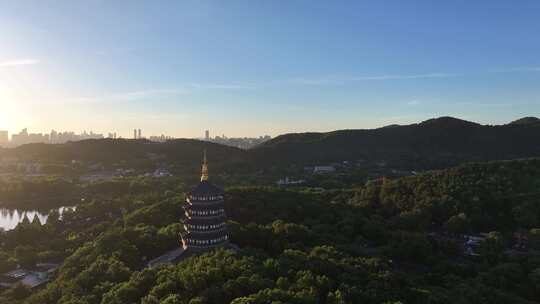 杭州西湖雷峰塔日出航拍