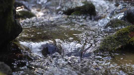 河流溪流溪水泉水河流水流河水水源山水河水