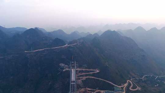 贵州花江峡谷大桥建设航拍