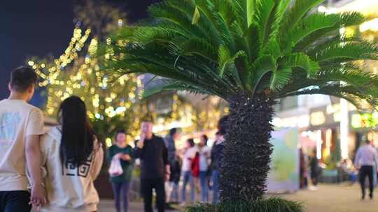 浙江省杭州市武林夜市商圈夜晚夜景逛街购物