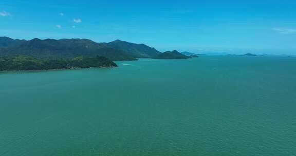 最新航拍香港大屿山海边渔村