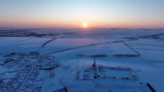 航拍内蒙古农垦农场雪域乡村视频素材模板下载