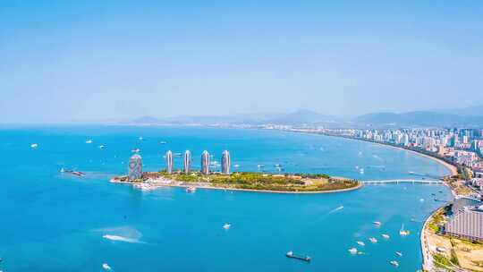 中国海南三亚凤凰岛城市风光环绕延时摄影