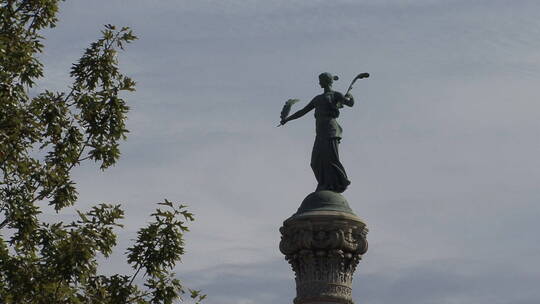 爱荷华州得梅因雕像